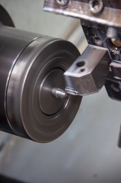 décolletage d'une pièce en usinage